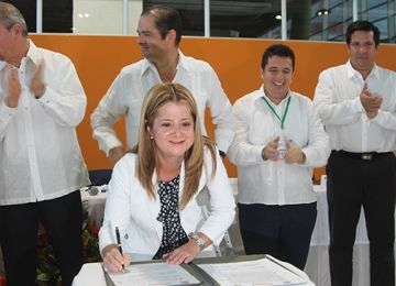 Con mas casas gratis y una meta de 10 mil viviendas de cuota inicial llega el Gobierno Nacional al Huila