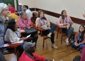El propósito de este Gobierno es escuchar las experiencias y propuestas de la comunidad para las estrategias del sector, definiendo acciones desde Minvivienda. Foto: Dania Asprilla (MVCT)