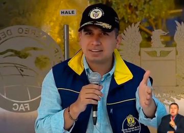 Ministro de Vivienda Jonathan Malagón durante el programa Prevención y Acción emitido desde San Andrés. 