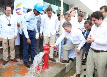 Por primera vez 30 mil habitantes de Riohacha tienen agua potable 24 horas todos los dias de la semana