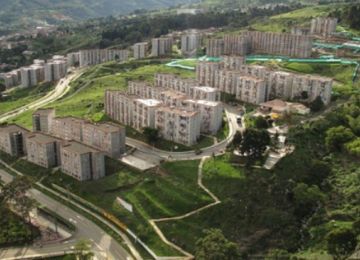 La produccion de concreto creció un 6 2 en los ultimos doce meses impulsando la construccion y la economia del pais