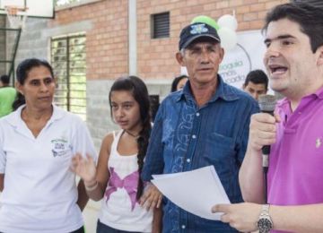 Minvivienda sigue trabajando y el 1 de mayo entrega 820 titulos de propiedad en Monteria