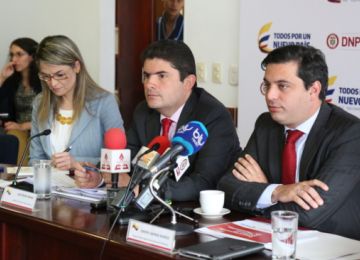 Esquemas regionales y alianzas público privadas para un sector más eficiente: Minvivienda