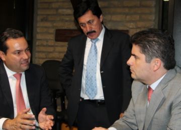 Ministro de Vivienda se reunió con Gobernador electo de Santander