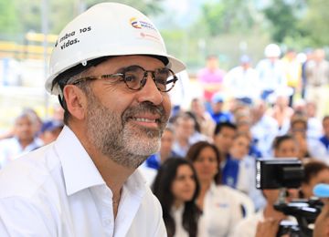Minvivienda adjudica contrato para la construccion del acueducto regional La Mesa Anapoima