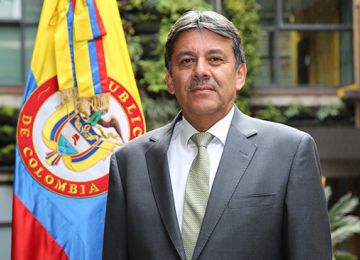 En marcha politicas para el manejo integral y sostenible del recurso hidrico Viceministro de Agua