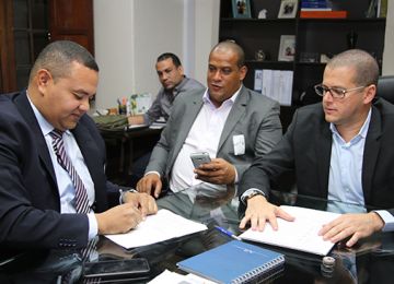 Minvivienda sigue apoyando a La Guajira para mejorar el servicio de acueducto y alcantarillado de sus municipios