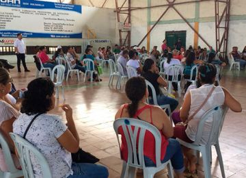 Acompanamiento Social para hogares con viviendas gratis en Roldanillo