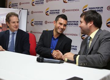 El Gobierno Nacional y Amarilo le cumplen a Eider Arevalo y le presentan la que sera su nueva casa