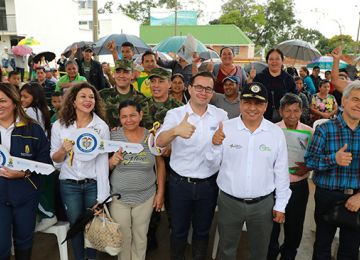 En tiempo record el Gobierno Santos entrego 300 viviendas a damnificados en Mocoa