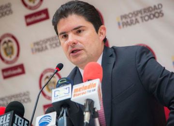 Las casas gratis impulsaron la produccion de cemento gris en 2015 Minvivienda