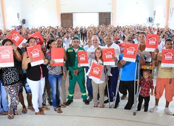 Minvivienda entregara manana titulos de propiedad de vivienda a familias de Riohacha