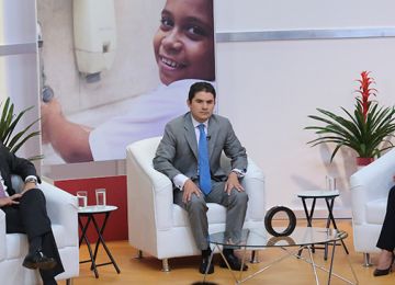 Minvivienda pasa al tablero con 4,4 billones se construyeron las primeras 100 mil viviendas gratis