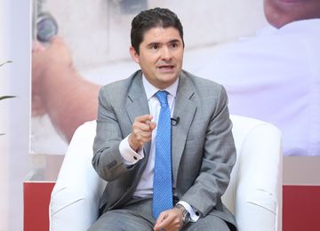 3 millones 22 mil colombianos estaban ocupados en el sector de construccion y actividades inmobiliarias en octubre de 2015 Minvivienda