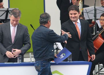 Afiliados al Fondo Nacional del Ahorro recibieron cartas de aprobación para financiación de vivienda