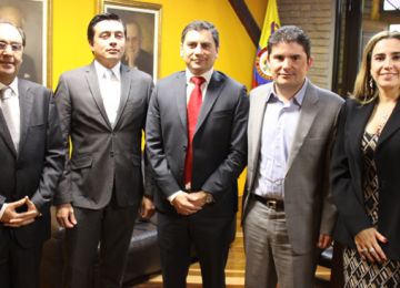 Ante el Ministro de Vivienda se posesionó nuevo Director Ejecutivo de la CRA