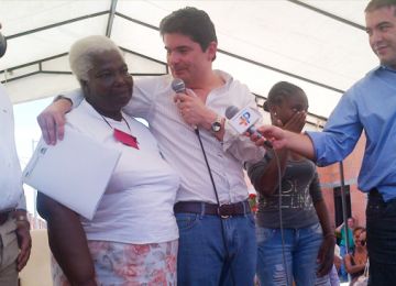 Gobierno le cumple al Valle, hoy otras 359 familias pobres recibieron viviendas gratis en Andalucía y Guacarí