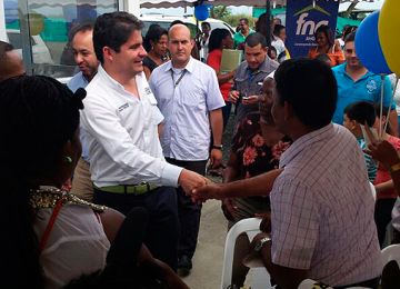 Ministro de Vivienda, Luis Felipe Henao Cardona, presentó hoy 2.148 soluciones de vivienda para el departamento del Cauca