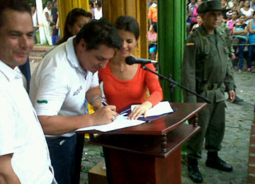 Obras por $9.000 millones para conexiones intradomiciliarias y casas gratis quedaron en ejecución en el Tolima