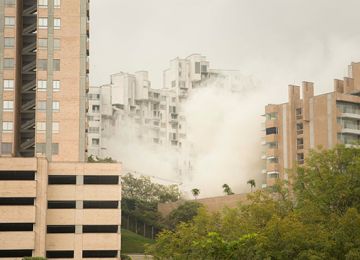 “Tragedias como la del edificio Space son excepciones en el sector constructor, que no pueden repetirse”: Minvivienda