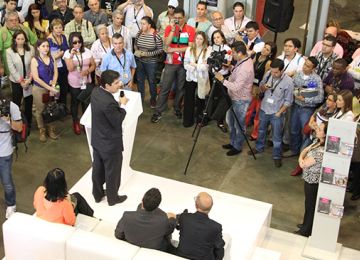"Urbanización, migraciones, transporte masivo, cambio climático y planeación, temas a discutir en el Séptimo Foro Urbano Mundial que se celebra en Medellín": Minvivienda