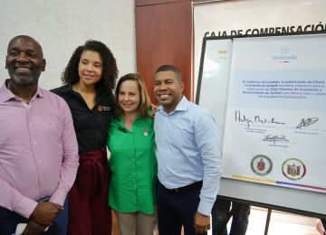 Fotografia ministra Helga Maria Rivas, con la gobernadora del Chocó, Nubia Córdoba y el alcalde de Quibdó, Rafael Bolaños