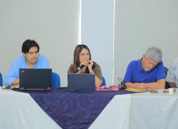 FOTOGRAFÍA VICEMINISTRA DE VIVIENDA, AYDEÉ MARSIGLIA BELLO EN MESA DE SEGUIMIENTO ‘TERRITORIO, VIVIENDA E INFRAESTRUCTURA’