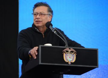 FOTOGRAFÍA, PRESIDENTE GUSTAVO PETRO DURANTE EVENTO DE PRESENTACIÓN DEL DECRETO 1381 DE 2024