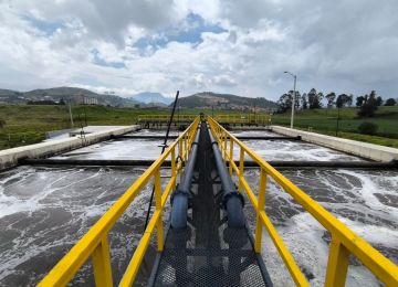 FOTOGRAFÍA COMUNICADO COMPES 01