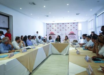 FOTOGRAFIA FIRMA PROYECTO DESALINIZADORAS PARA SANTAMARTA 01