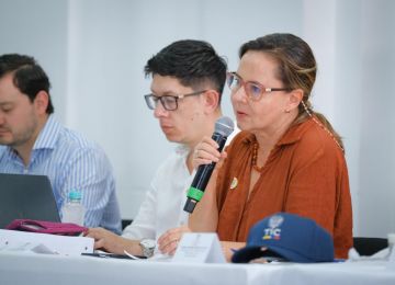 FOTOGRAFIA MINISTRA DE VIVIENDA HELGA MARIA RIVAS EN CONSEJO DE MINISTROS