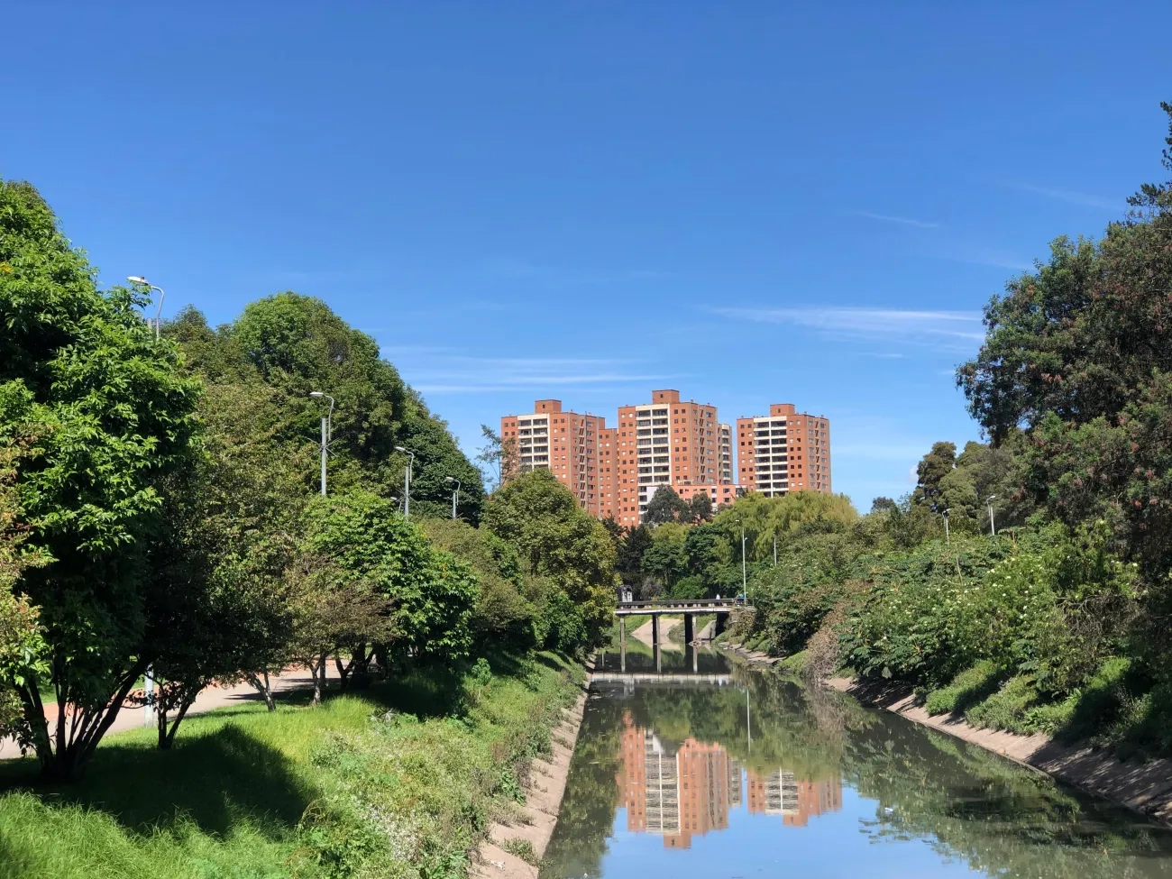 FOTOGRAFIA INVERSIONES PARA SOLUCIONES HABITACIONALES EN BOGOTÁ 04