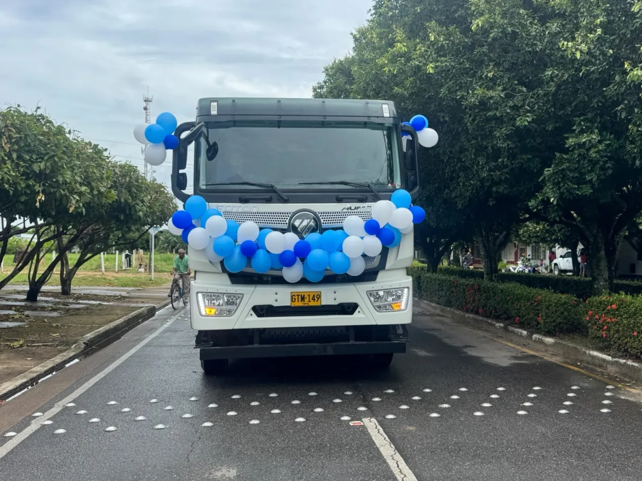 FOTOGRAFIA COMUNICADO MAS DE 12500 HABITANTES BENEFICIADOS CON NUEVOS VEHICULOS  PARA TRASPORTE DE RESIDUOS 03