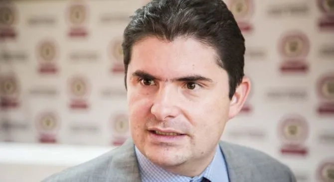 Cifras de concreto seguiran subiendo gracias a programas Mi Casa Ya y el Pipe 20 Ministro de Vivienda