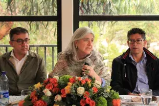 En Boyacá, la ministra Catalina Velasco dijo que se debe invertir en infraestructura para contrarrestar la problemática generada por los residuos y que se trabajará en equipo. Foto: Dania Asprilla (MVCT).