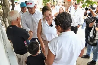 La ministra de Vivienda Helga María Rivas visita El Pozón en Cartagena, donde hizo entrega formal de 150 mejoramientos urbanos, dignificando a cientos de familias en esta ciudad