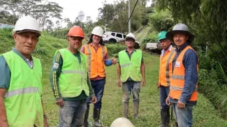 FOTOGRAFÍA PERSONAL DE OBRA DE REHABILITACIÓN DE LAS ADUCCIONES CAMPOALEGRE Y LOS CUERVOS.