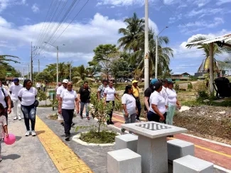 FOTOGRAFÍA INAUGURACIÓN DE OBRAS PARA BARRIOS DE PAZ EN NECOCLÍ, ANTIOQUIA 