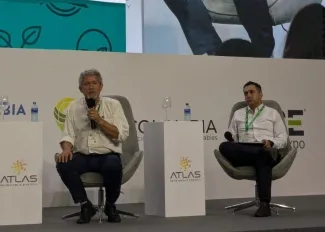 FOTOGRAFIA MINISTERIO DE VIVIENDA PARTICIPO EN EL panel “Energía descentralizada