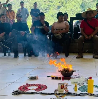 FOTOGRAFÍA VISITA TECNICA DE MINVIVIENDA EN RESGUARO INDIGENA EN RISARALDA