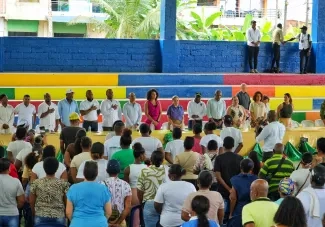FOTOGRAFÍA MINVIVIENDA FIRMA INICIO DE PROYECTO PROGRAMA BASURA CERO EN BAHÍA SOLANO, CHOCO