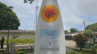 FOTOGRAFIA ENTREGA PARQUE RECREODEPORTIVO EN GUAINÍA 03