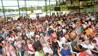 FOTOGRAFÍA TRANSFERENCIA DE TITULOS 03