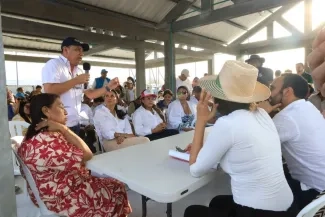 FOTOGRAFIA COMUNICADO GOBIERNO SOCIALIZA PRIORIDADES DE AGUA EN RIOACHA 03