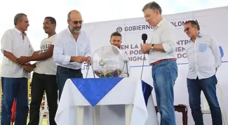 Presidente Santos y Minvivienda sortearon hoy 368 casas gratis en Atlantico