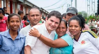 Manana le cumpliremos al Choco con viviendas gratis y la firma de inversiones historicas en agua potable