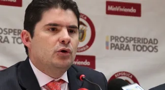 Ministro de Vivienda, Luis Felipe Henao, se recupera satisfactoriamente