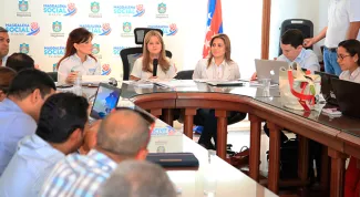 La Ministra de Vivienda evaluo con los alcaldes del Magdalena avances de viviendas gratis