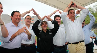En gira por Santander Minvivienda celebra los dos anos del programa de las 100mil viviendas gratis
