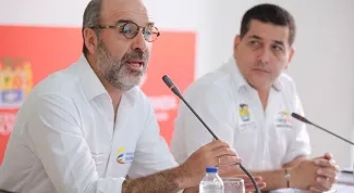 Minvivienda apoya y acompana al Bolivar en reubicacion de familias de Tacamocho